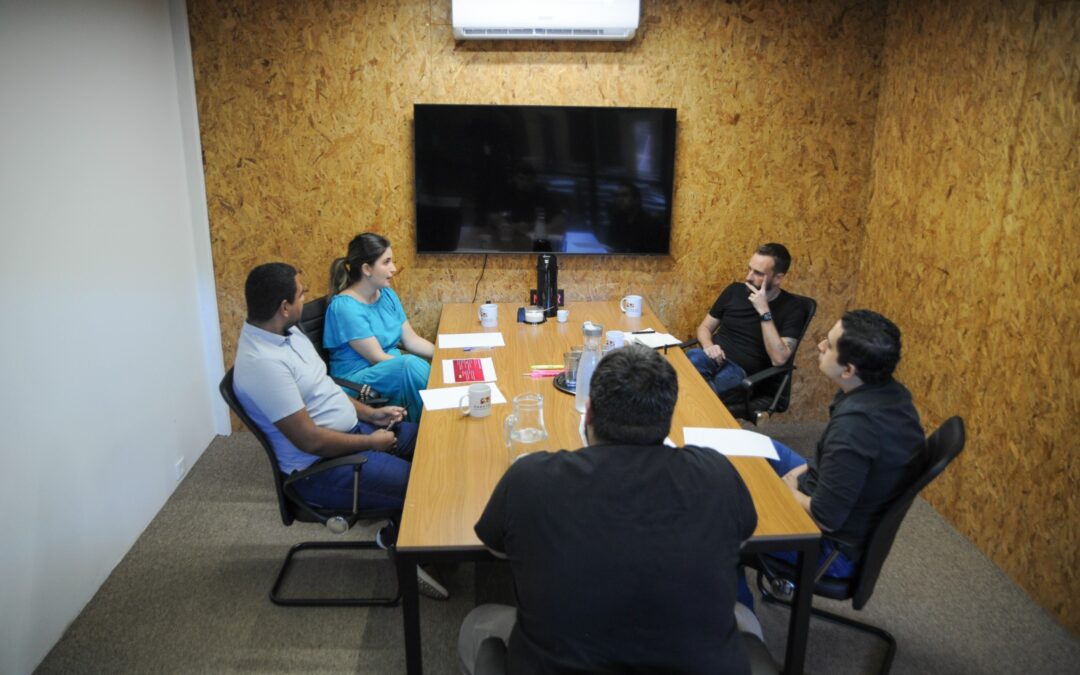 ParkTec-CG: 11 startups de Campo Grande recebem mentoria de Especialista em aceleração de negócios