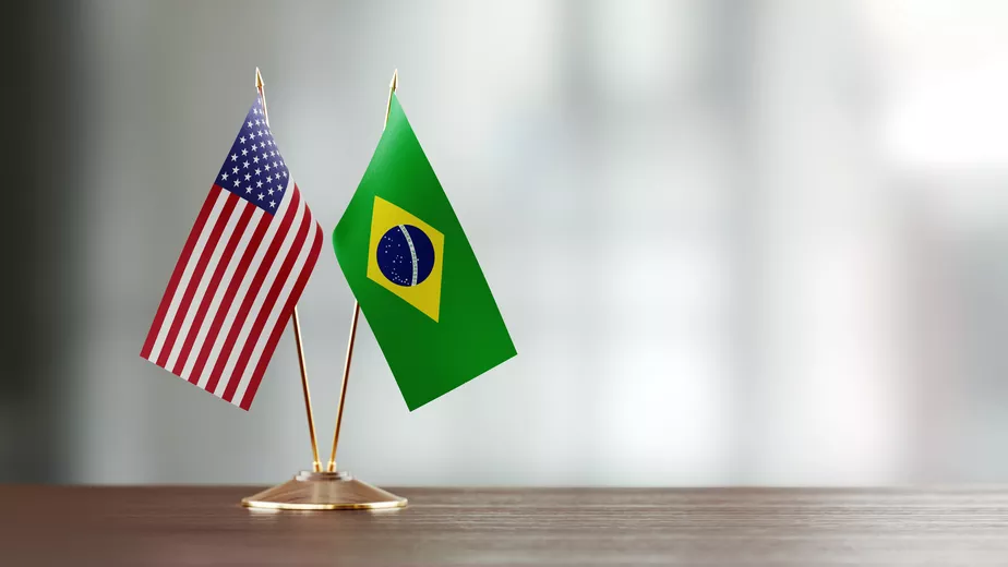 Trump acordou? O Brasil abre espaço e os Bolsonaros perdem terreno