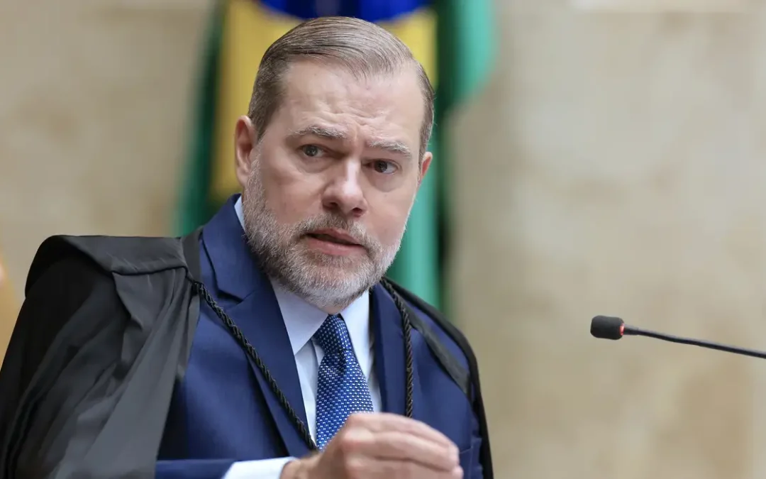 Toffoli cita “fartos indícios” de novos crimes de dono do Banco Master