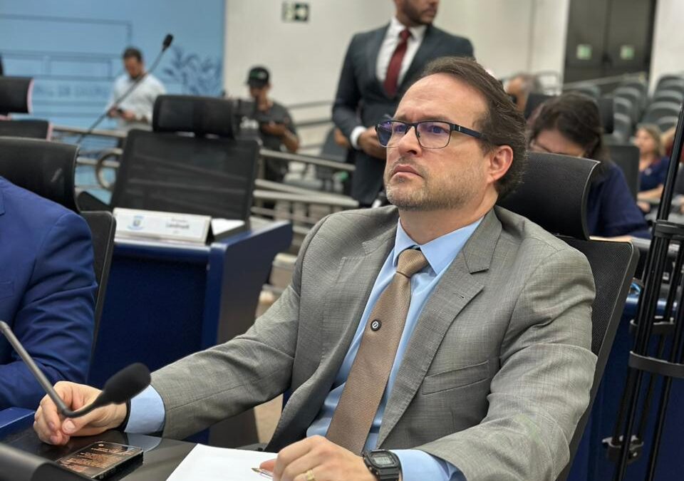 Dr. Lívio anuncia aprovação de projeto que suspende taxa do lixo no IPTU de Campo Grande