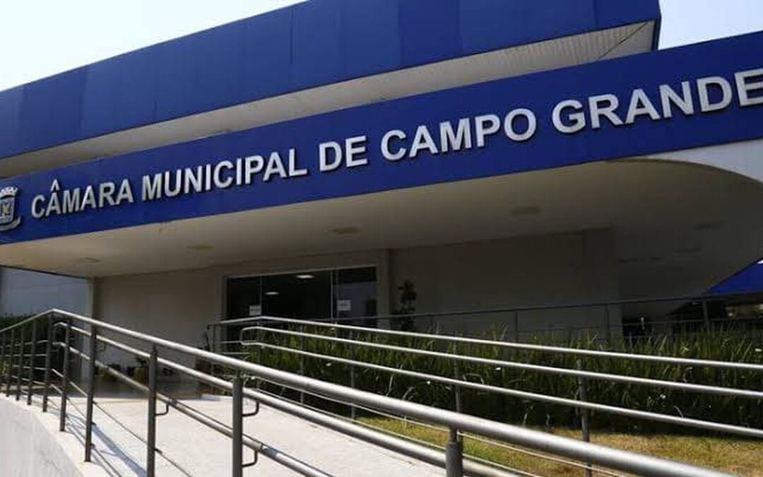 Câmara de Campo Grande discute revogação de decreto que reajustou taxa do lixo em até 396%