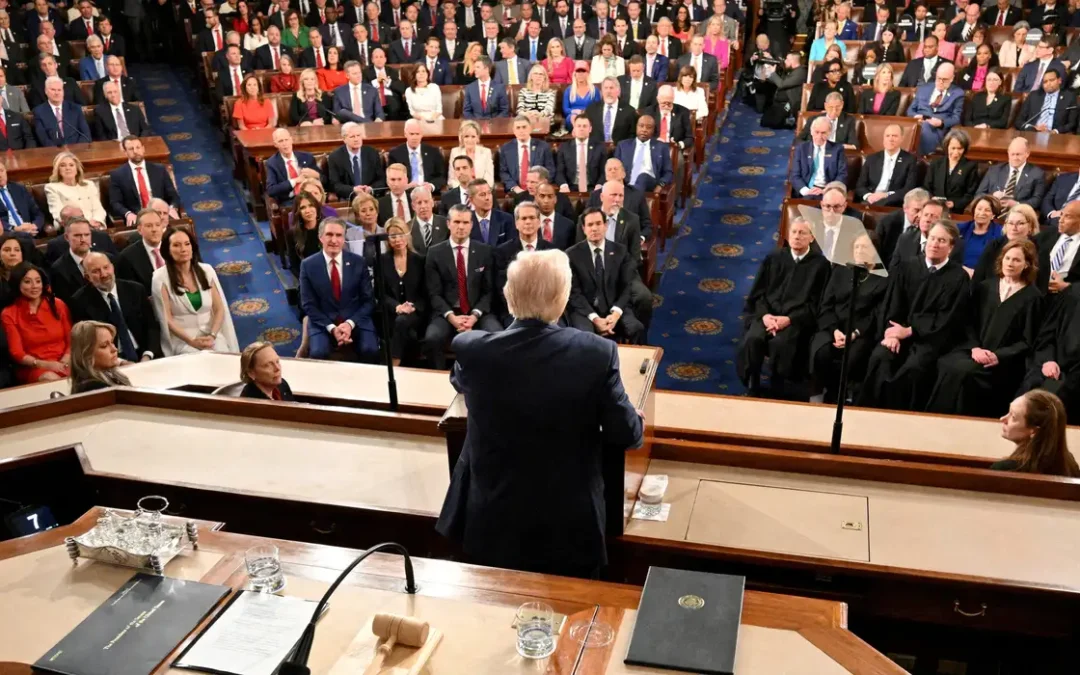 Trump proclama “era de ouro” em discurso sobre estado da União