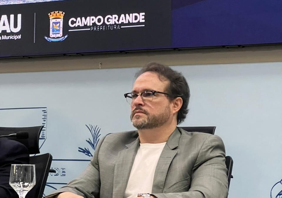 Dr. Lívio denuncia colapso financeiro na Saúde de Campo Grande e cobra plano urgente