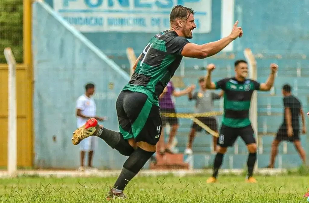Estadual segue neste domingo com confrontos diretos que podem mudar a classificação