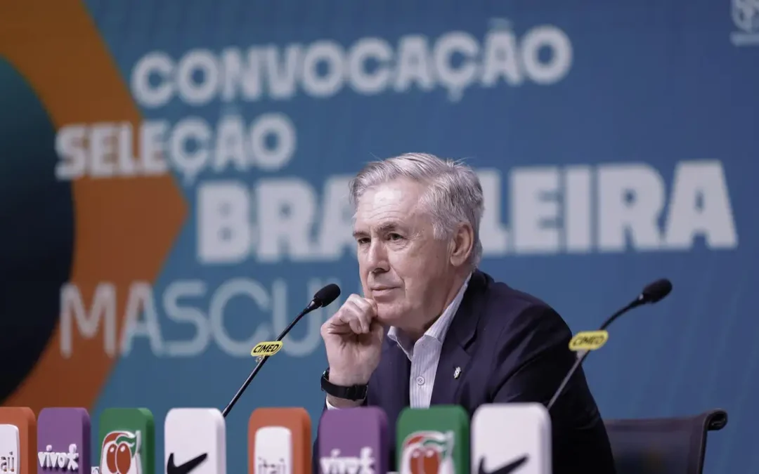 Ancelotti acompanha Cruzeiro x Corinthians no Mineirão e observa nomes para a Seleção Brasileira