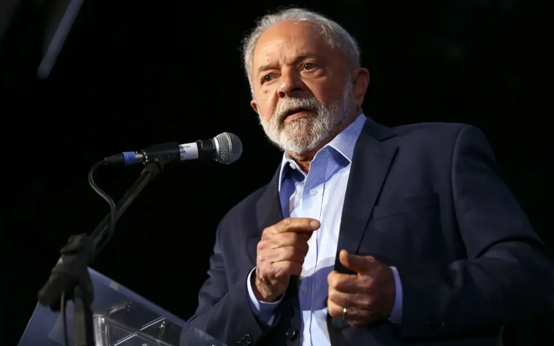 Lula sanciona, com vetos, reajuste salarial para cargos do Legislativo