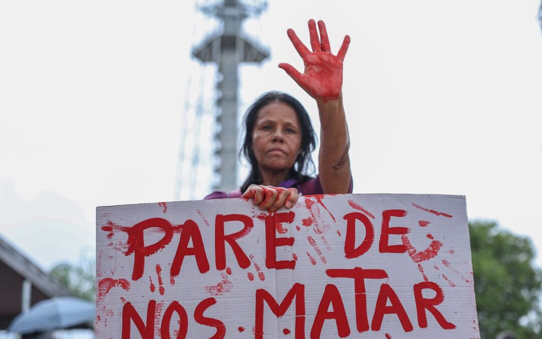 Três Poderes lançam pacto para enfrentamento ao feminicídio no Brasil