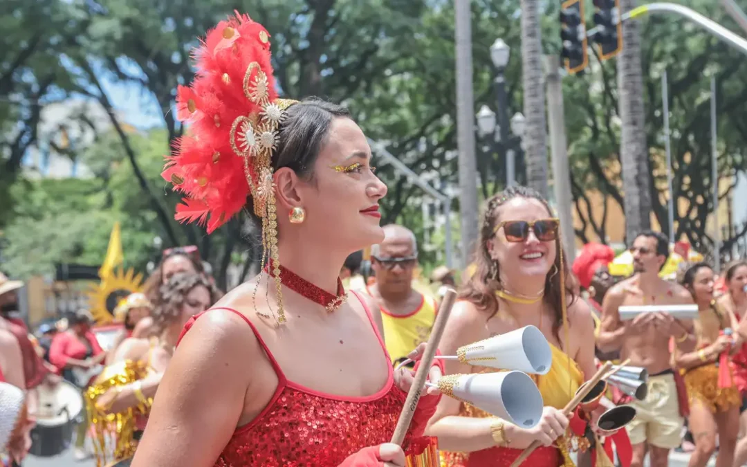 Campanha contra assédio sexual no carnaval tem adesão de 18 estados