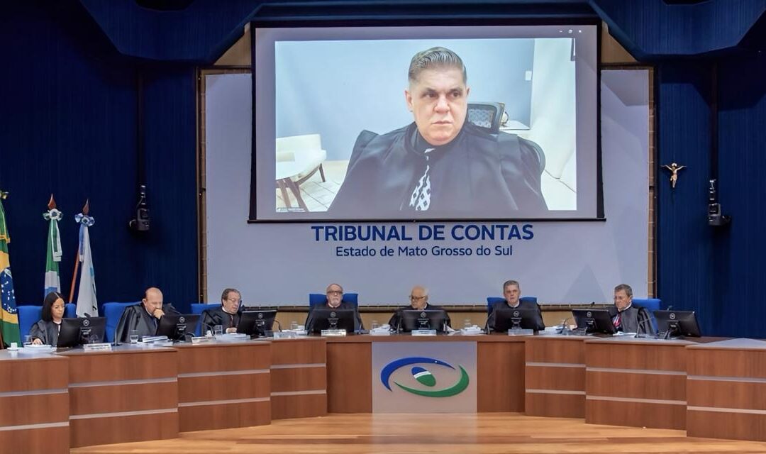 TCE-MS aprova novas normas internas de disciplina e responde consulta pública na primeira sessão do Pleno de 2026