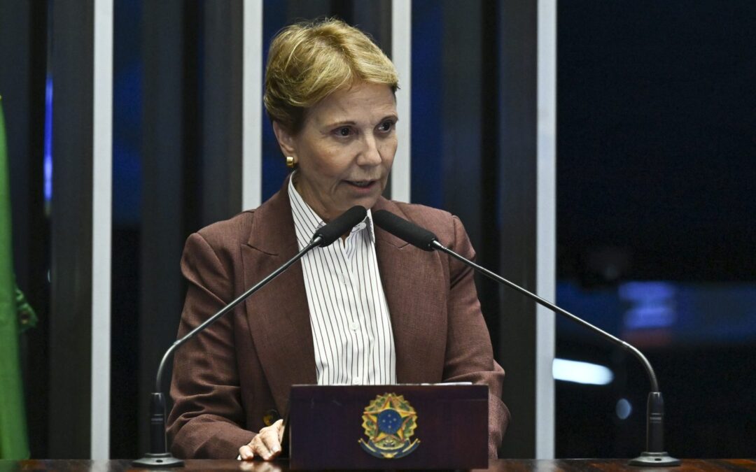 Licença-paternidade é ampliada no Senado para 20 dias