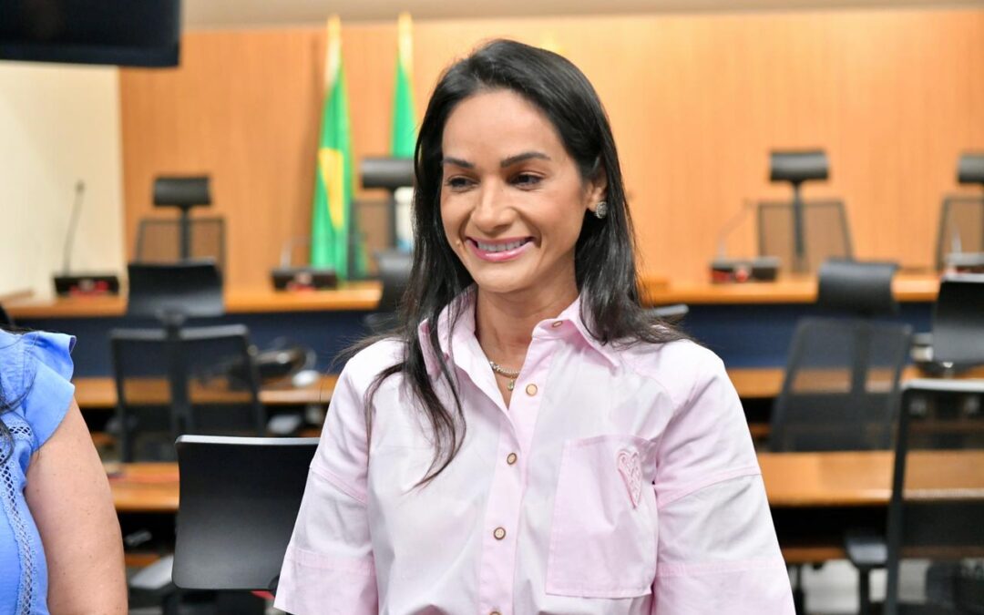 Keilla Trad participa de reencontro do “Líderes do Amanhã” na Assembleia