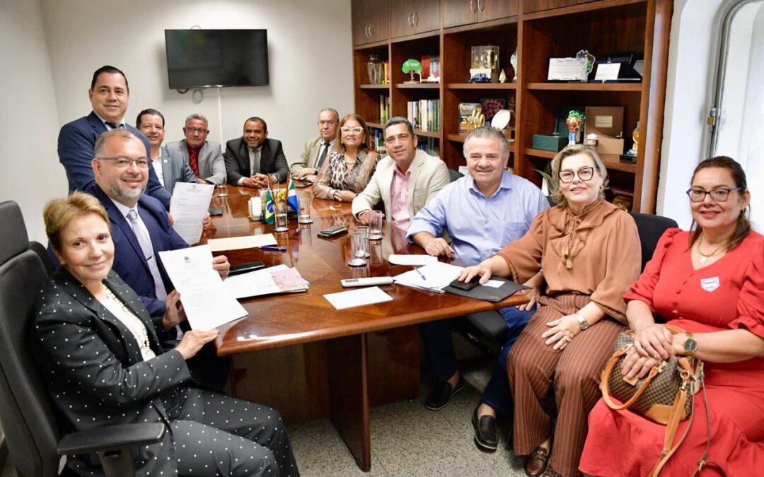 Comitiva de Aquidauana busca mais de R$ 4,5 milhões em recursos em agenda com senadora Tereza Cristina