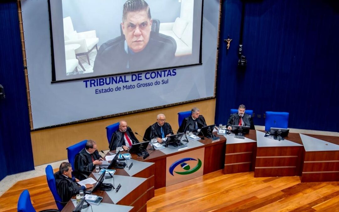 Pleno do TCE-MS atualiza resoluções de controle externo e aprecia contas municipais
