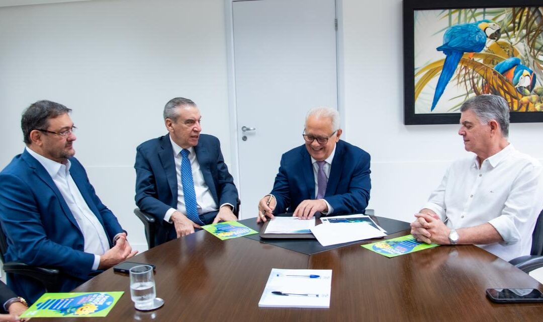 TCE-MS e FIEMS firmam parceria para acesso de servidores à energia solar