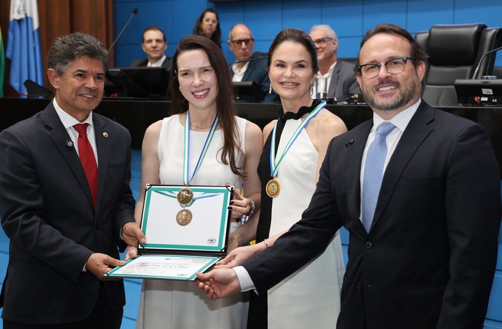 Vereador Dr. Lívio e esposa são homenageados na ALEMS – Dia do Oftalmologista